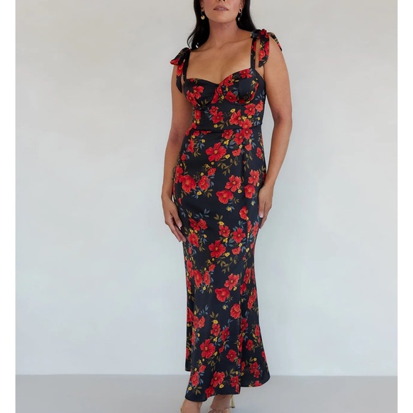 Park & Fifth Dresses & Skirts - Park & Fifth Formal Maxi Dress